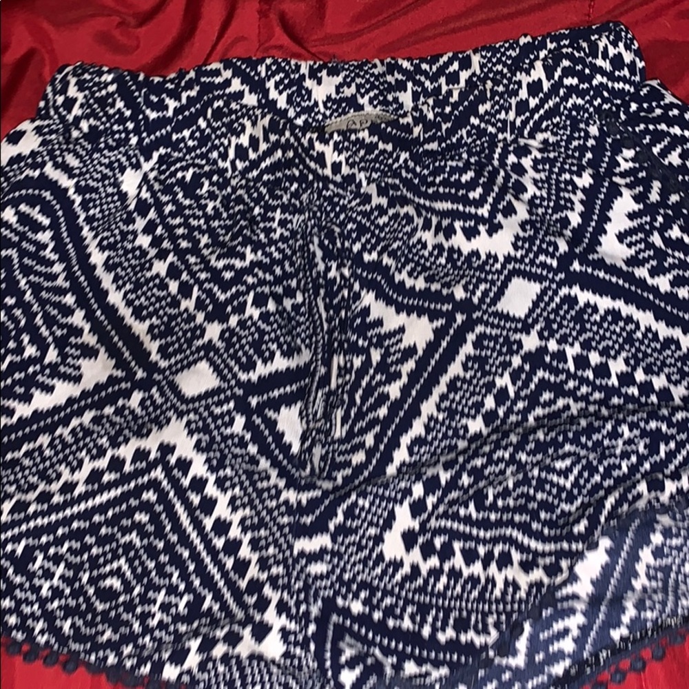 Shorts - Picture 2 of 2